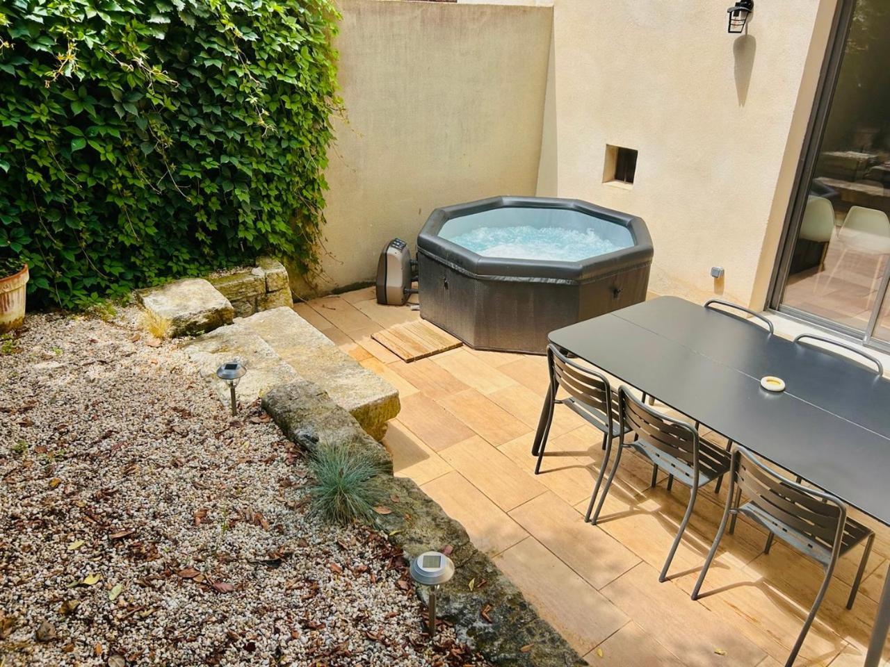 Maison De Village Barbentane Avec Spa Ngoại thất bức ảnh